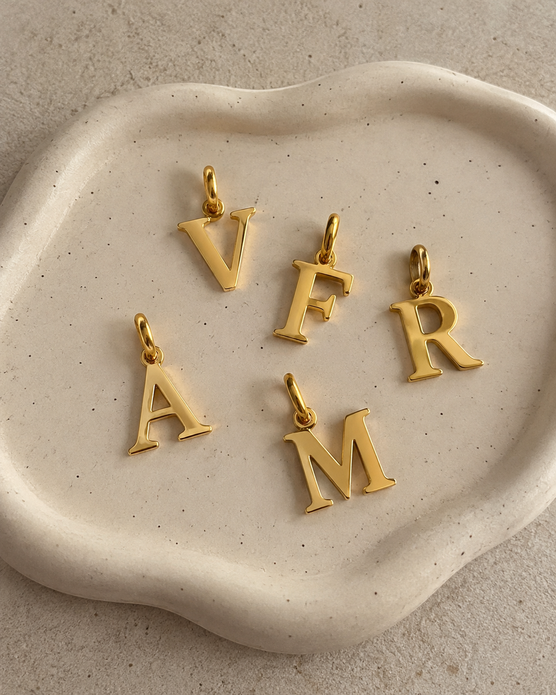 Charm lettera
