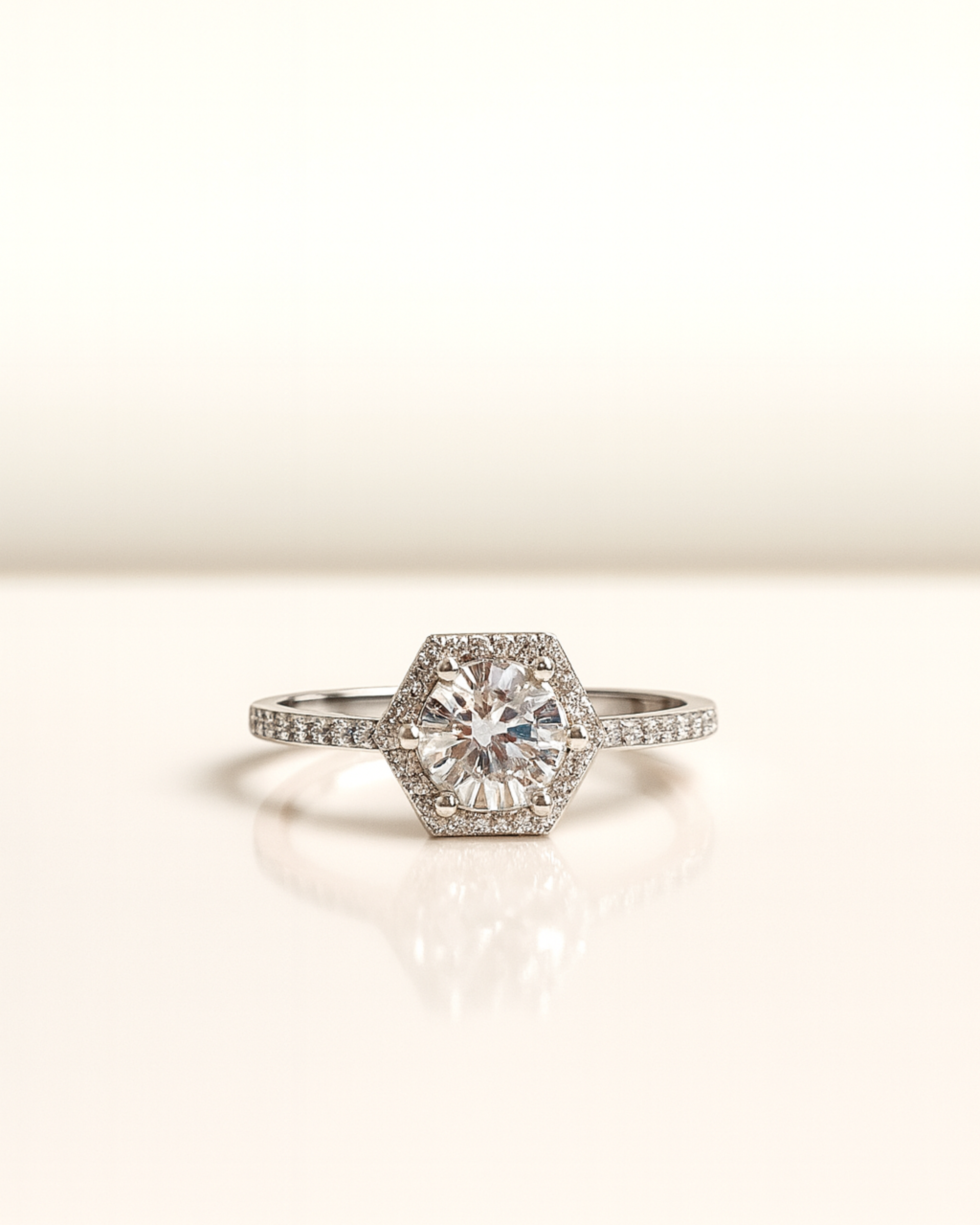 Anello Aura bianca