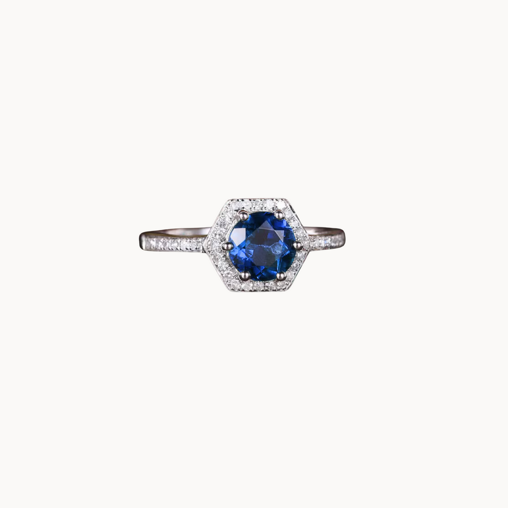 OCEAN'S EMBRACE•anello